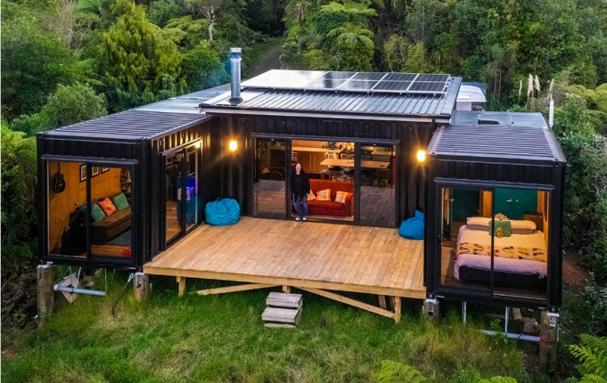 Evolution of container house